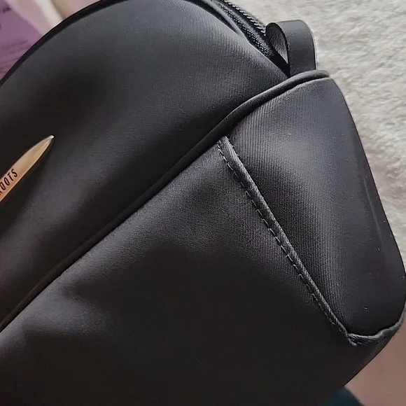 Roots pouch 👝 - Picture 8 of 11